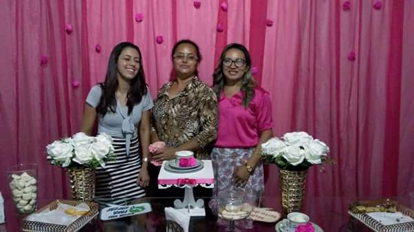 Membros da Assembleia de Deus em São Félix promovem o Chá Rosa - Imagem 7