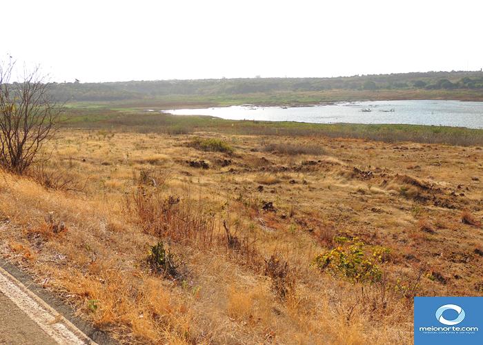 Açude Joana quase seco, população poderá recorrer ao Caldeirão      - Imagem 23