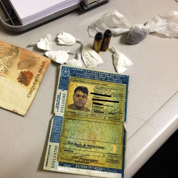 Droga enconrtada com os dois acusados em Parnaíba (Crédito: Divulgação)