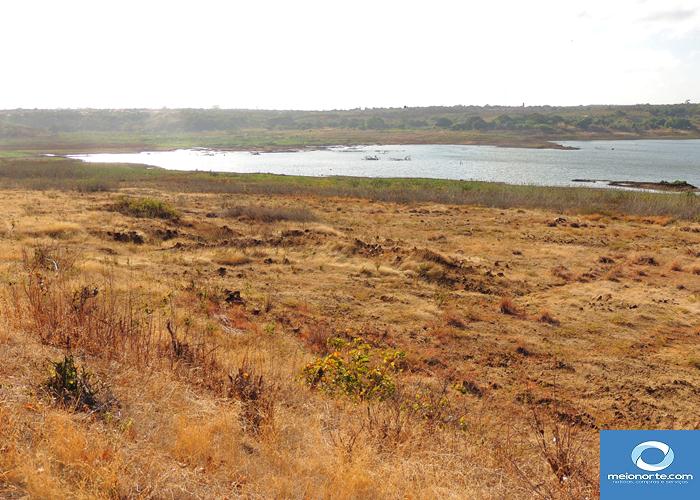 Açude Joana quase seco, população poderá recorrer ao Caldeirão      - Imagem 22