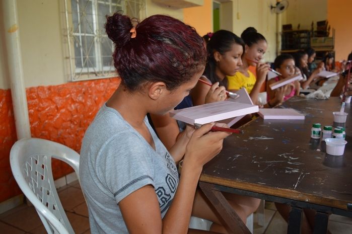 Curso de Decoupagem para as Debutantes 2016. - Imagem 9