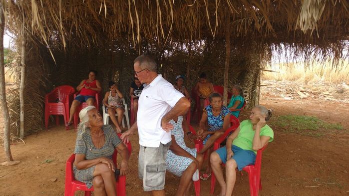 CRAS proporciona dia de lazer para idosos no Club Amarelinho - Imagem 24