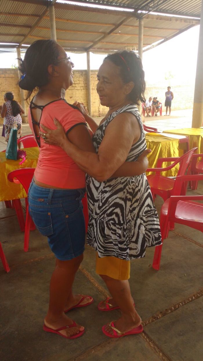 CRAS proporciona dia de lazer para idosos no Club Amarelinho - Imagem 5