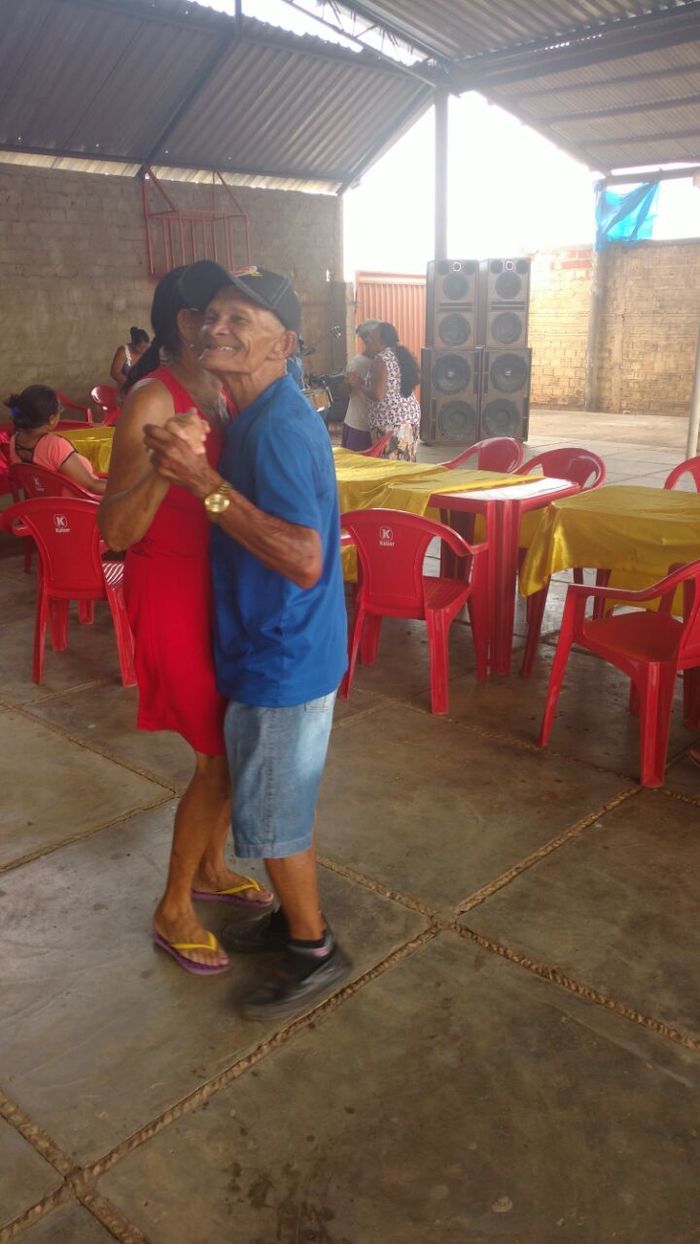 CRAS proporciona dia de lazer para idosos no Club Amarelinho - Imagem 3