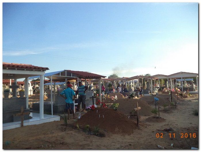 Celebrações foram realizadas neste dia de finados em Inhuma - Imagem 26