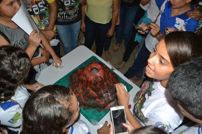 Escola Estadual de Alegrete realiza I Feira de Ciências - Imagem 49
