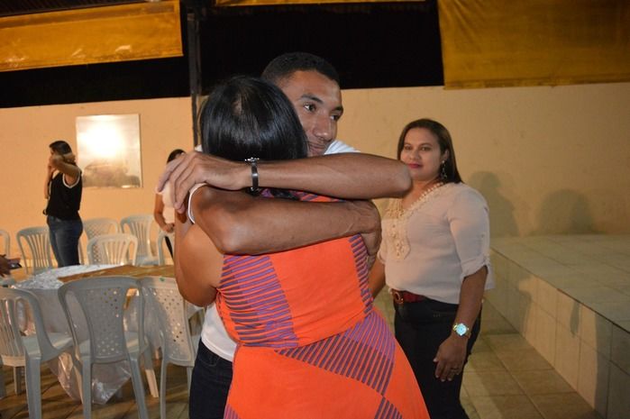 Médica Cubana recebe homenagem de amigas. - Imagem 9