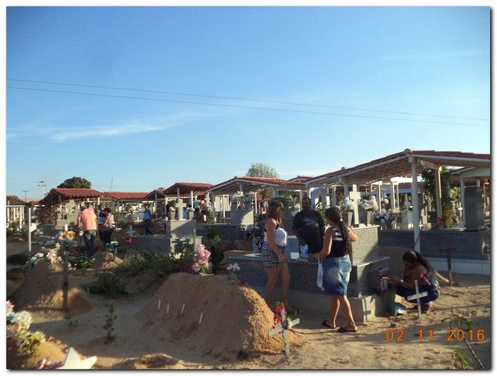 Celebrações foram realizadas neste dia de finados em Inhuma - Imagem 27