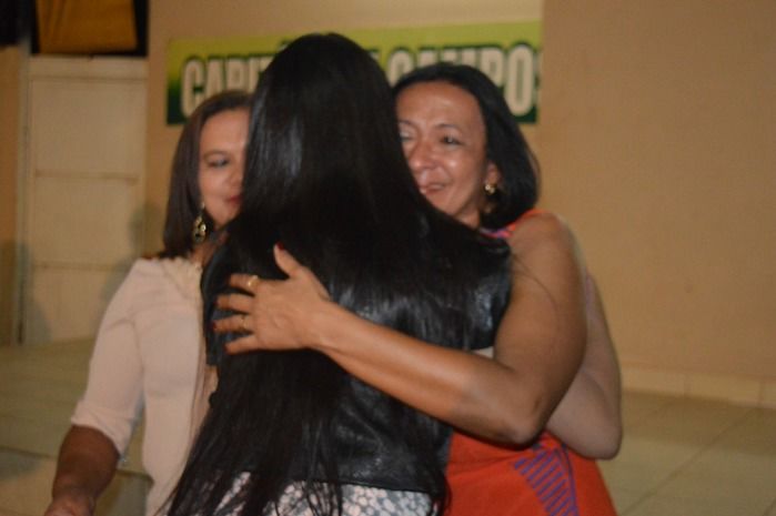 Médica Cubana recebe homenagem de amigas. - Imagem 10