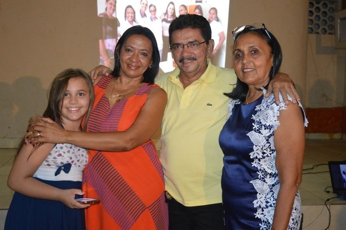 Médica Cubana recebe homenagem de amigas. - Imagem 23