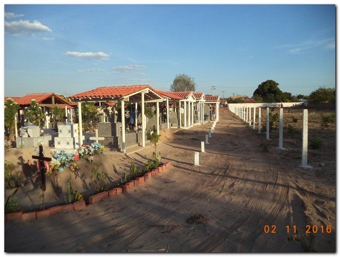 Celebrações foram realizadas neste dia de finados em Inhuma - Imagem 29