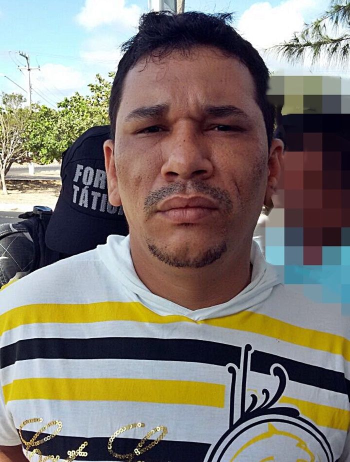 Homem é flagrado com revólver em posto de combustíveis de Parnaíba - Imagem 1
