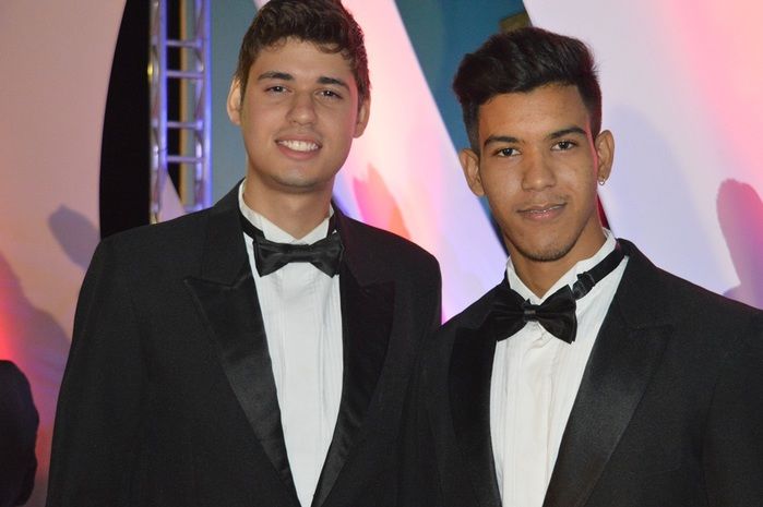 Prefeitura realiza com sucesso a VIII edição Baile Debutantes. - Imagem 17