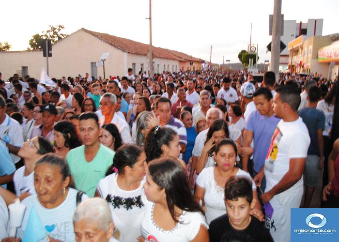 Procissão da festa da Imaculada Conceição reúne uma multidão - Imagem 25