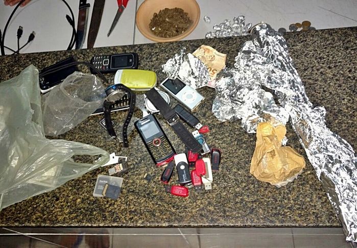 Mulheres são presas em ponto de venda de drogas em Parnaíba - Imagem 2