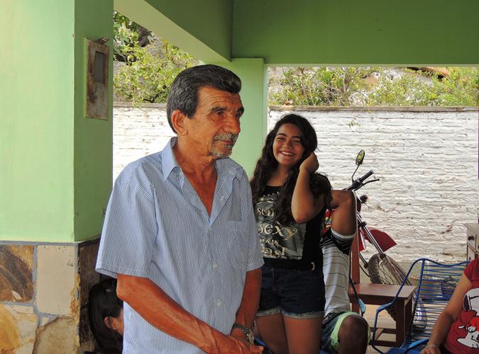 Luis Antônio: Registro do almoço após o batizado na casa dos avós  - Imagem 8