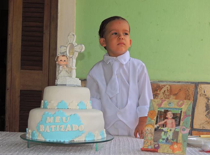 Luis Antônio: Registro do almoço após o batizado na casa dos avós  - Imagem 5