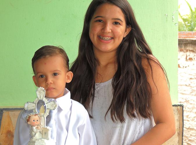 Luis Antônio: Registro do almoço após o batizado na casa dos avós  - Imagem 28