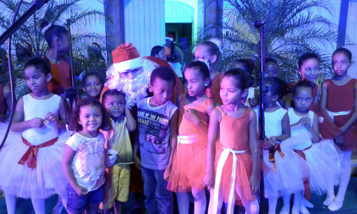 Festividades natalinas são oficialmente abertas em Oeiras - Imagem 6