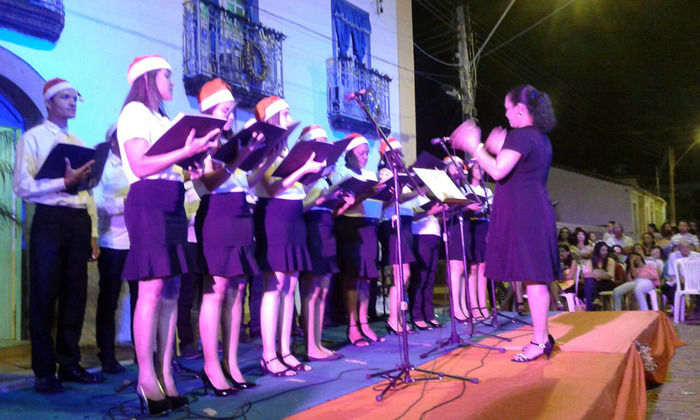 Festividades natalinas são oficialmente abertas em Oeiras - Imagem 1