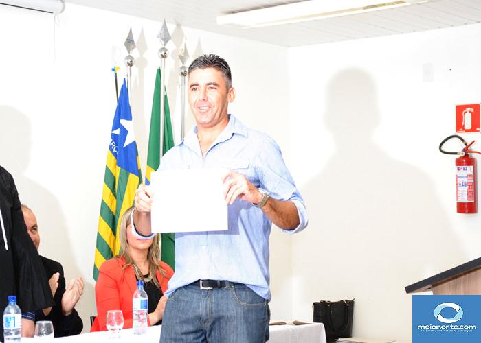 Prefeito, Vice, vereadores eleitos e suplentes são diplomados   - Imagem 9