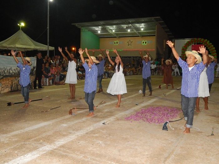 Confira os registros da 1ª noite do VIII Festival Cultural. - Imagem 49