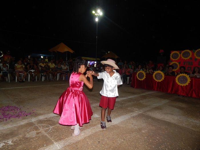 Confira os registros da 1ª noite do VIII Festival Cultural. - Imagem 30