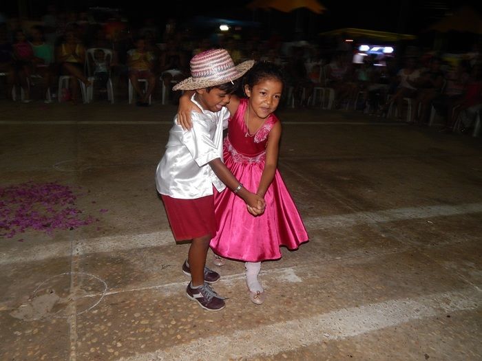 Confira os registros da 1ª noite do VIII Festival Cultural. - Imagem 32