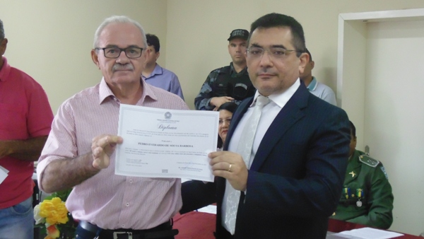 Prefeito, Vice, vereadores eleitos de Santo Inácio são diplomados - Imagem 19