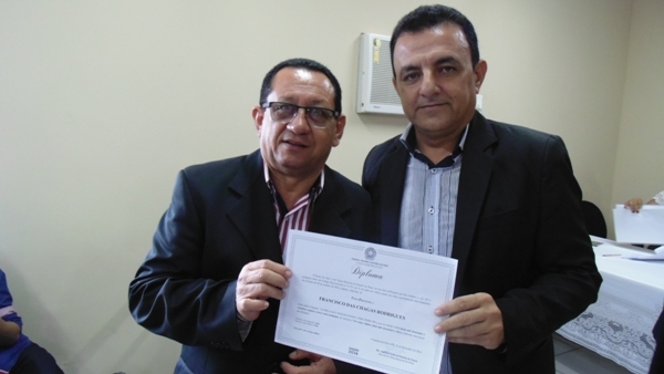 Prefeito, Vice, vereadores eleitos de Santo Inácio são diplomados - Imagem 37