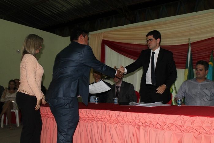 Márcio Alencar e Hermilinda Gomes são diplomados prefeito e vice - Imagem 36