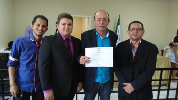 Prefeito, Vice, vereadores eleitos de Santo Inácio são diplomados - Imagem 45