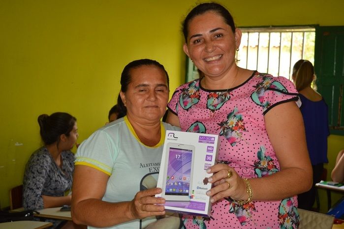 Agentes Comunitário de Saúde ganham Tabletes. - Imagem 25