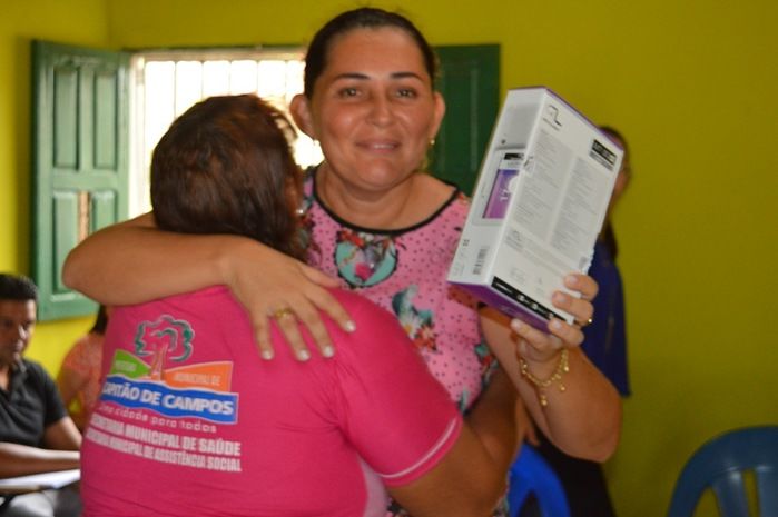 Agentes Comunitário de Saúde ganham Tabletes. - Imagem 26