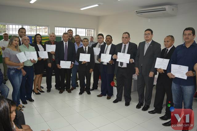 Prefeito Tomé Portela é diplomado em Aroazes. Fotos  - Imagem 1