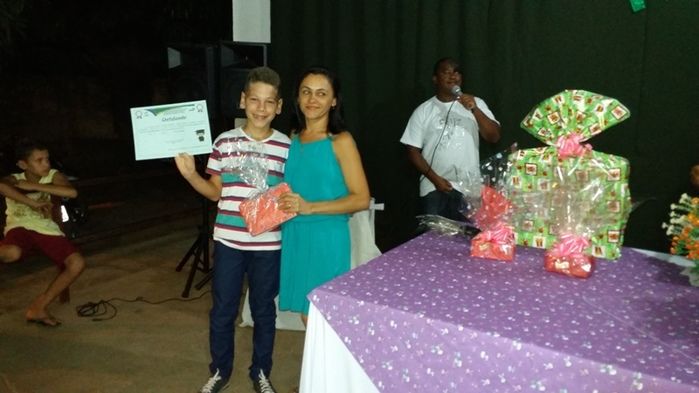 Escola Petrônio Portela premia os alunos destaques de 2016 - Imagem 6