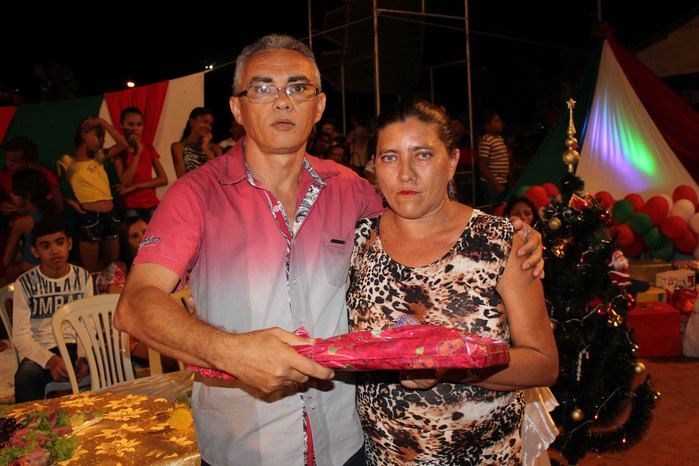 A Secretaria Municipal da Assistência Social realizou o Natal Feliz - Imagem 106