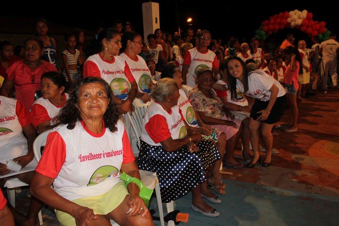 A Secretaria Municipal da Assistência Social realizou o Natal Feliz - Imagem 142