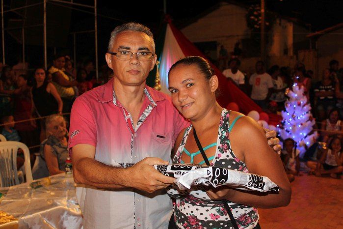 A Secretaria Municipal da Assistência Social realizou o Natal Feliz - Imagem 107