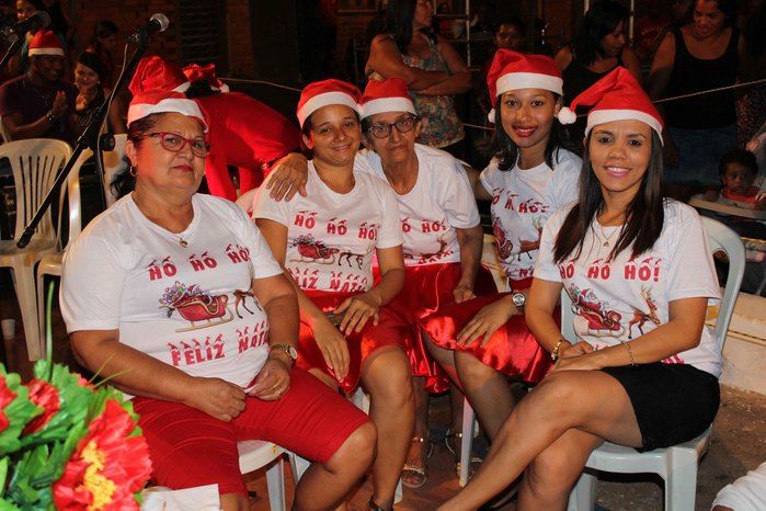 A Secretaria Municipal da Assistência Social realizou o Natal Feliz - Imagem 163