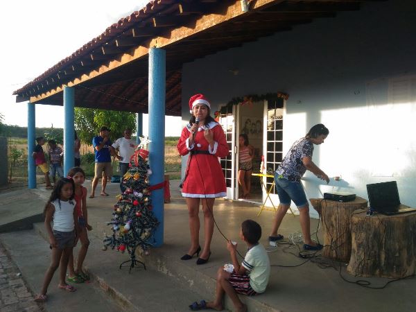 Crianças participam de confraternização com prefeito eleito   - Imagem 16