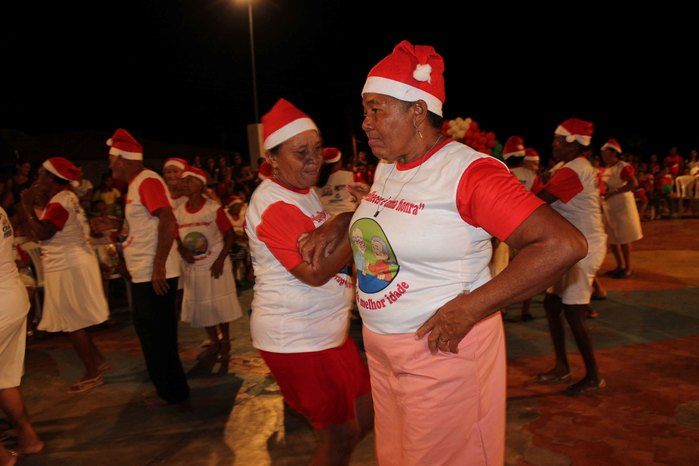 A Secretaria Municipal da Assistência Social realizou o Natal Feliz - Imagem 62