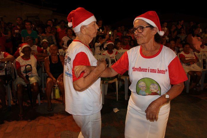 A Secretaria Municipal da Assistência Social realizou o Natal Feliz - Imagem 64