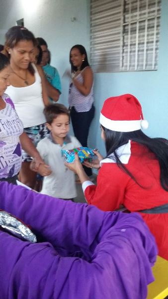 Crianças participam de confraternização com prefeito eleito   - Imagem 10