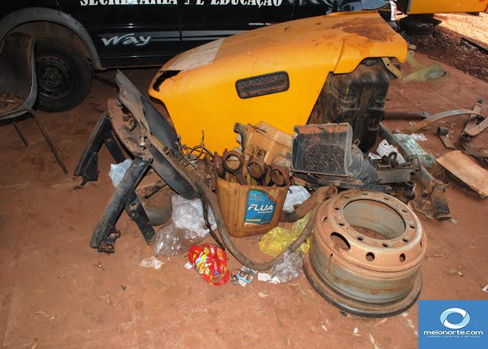 Município não leva todos veículos para a praça por falta de pneus - Imagem 129