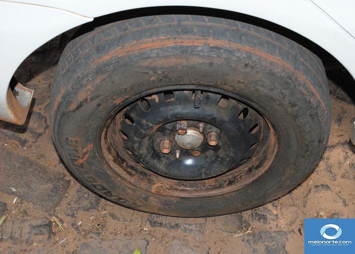 Município não leva todos veículos para a praça por falta de pneus - Imagem 57