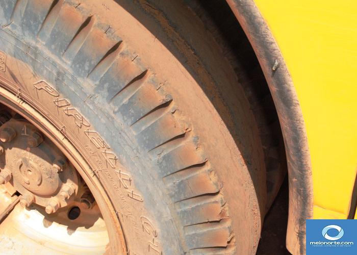 Município não leva todos veículos para a praça por falta de pneus - Imagem 149