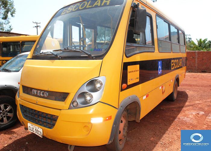 Município não leva todos veículos para a praça por falta de pneus - Imagem 113
