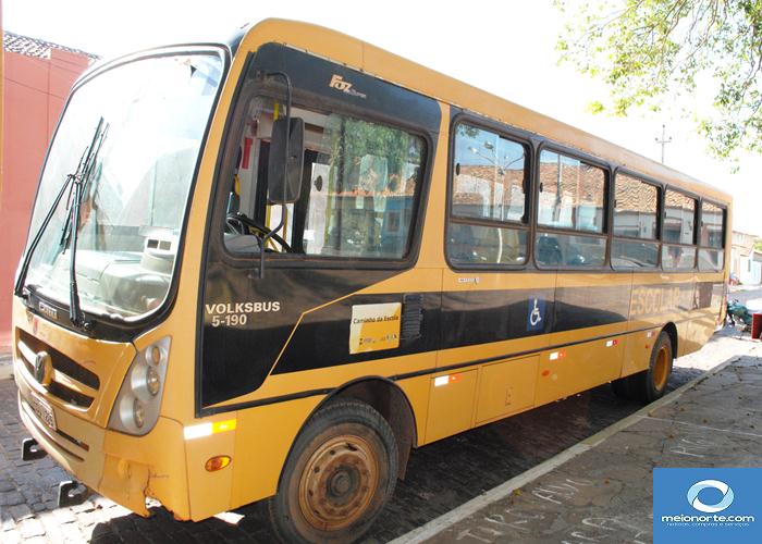 Município não leva todos veículos para a praça por falta de pneus - Imagem 11