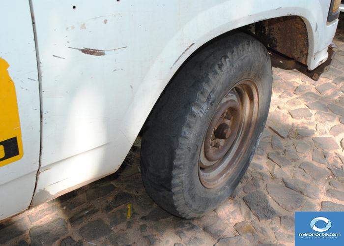 Município não leva todos veículos para a praça por falta de pneus - Imagem 72